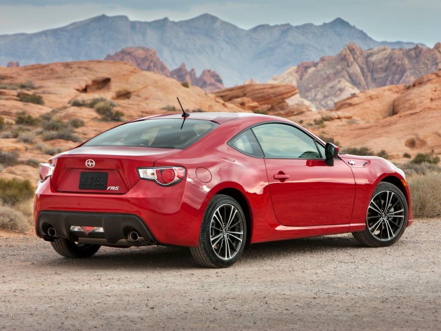  Scion FR-S 2012 года  (фото 8 из 16)